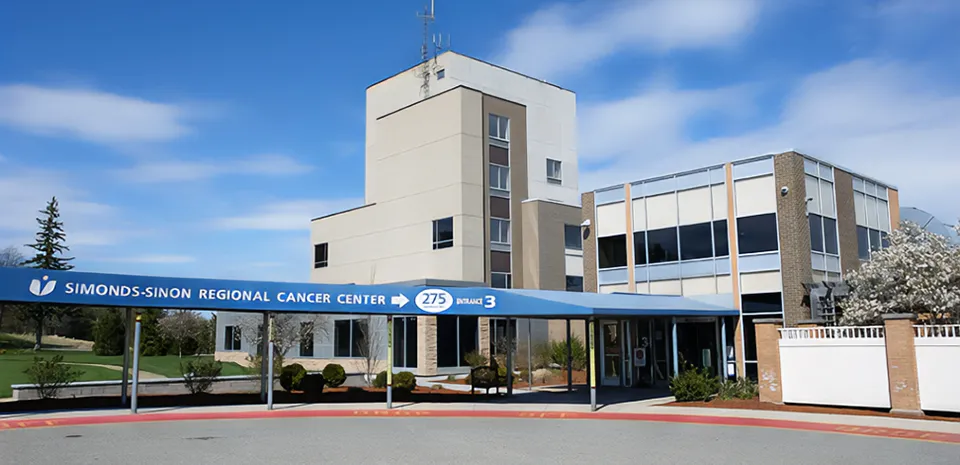 Entrance to the Simonds Sinon Cancer Center.